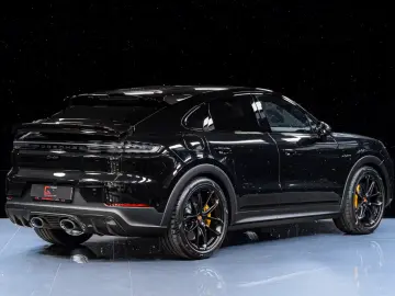 Porsche Cayenne Turbo E-Hyb Coupé GT-package