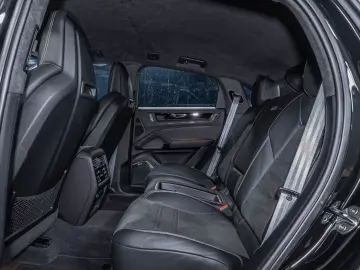 Porsche Cayenne Turbo E-Hyb Coupé GT-package