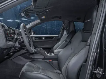 Porsche Cayenne Turbo E-Hyb Coupé GT-package