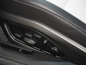 PORSCHE 911 Carrera 4 GTS  Aero  Lift  Klima-sitze