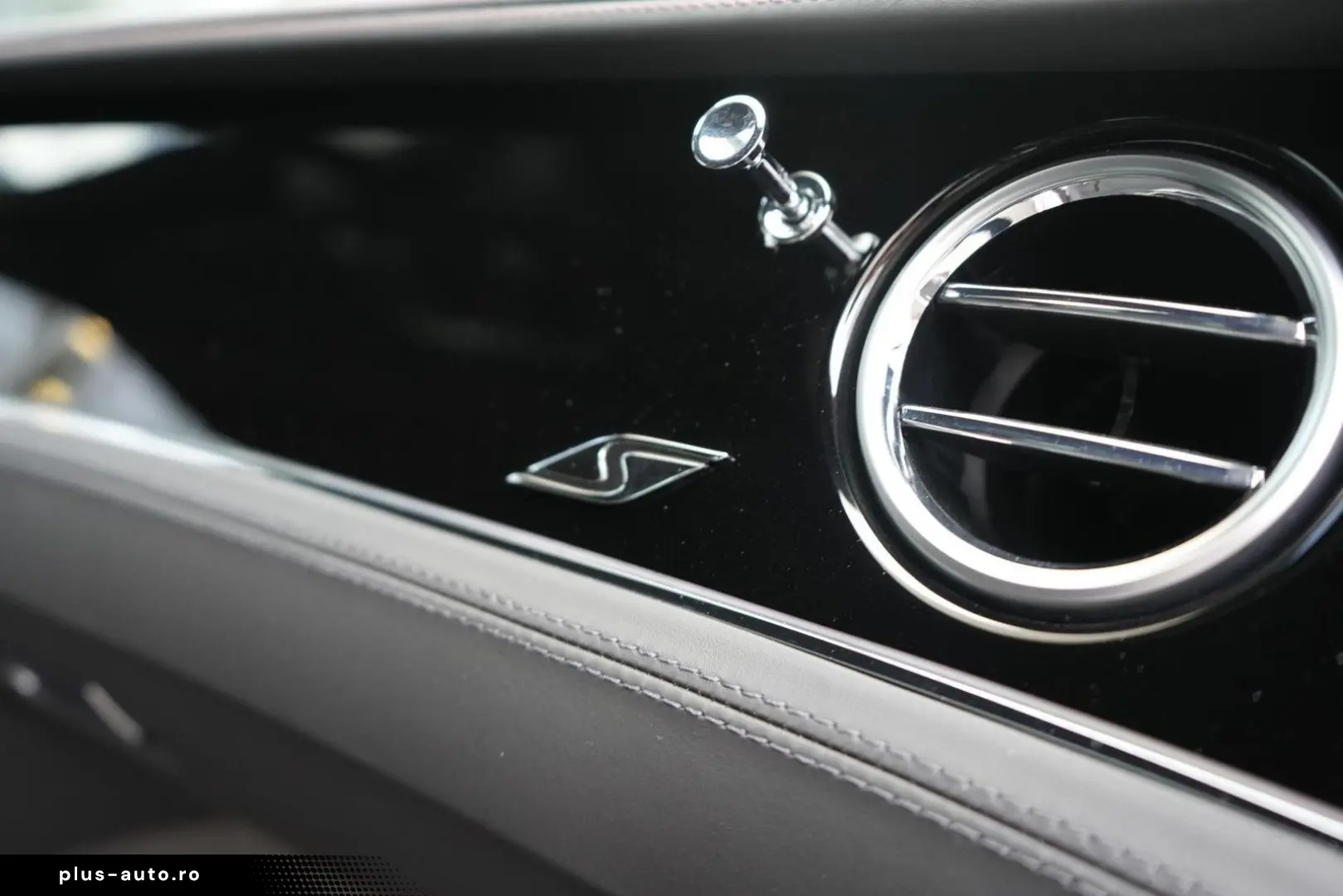 BENTLEY Continental GTC 4.0 V8 S TOURING SPEC   COMFORT