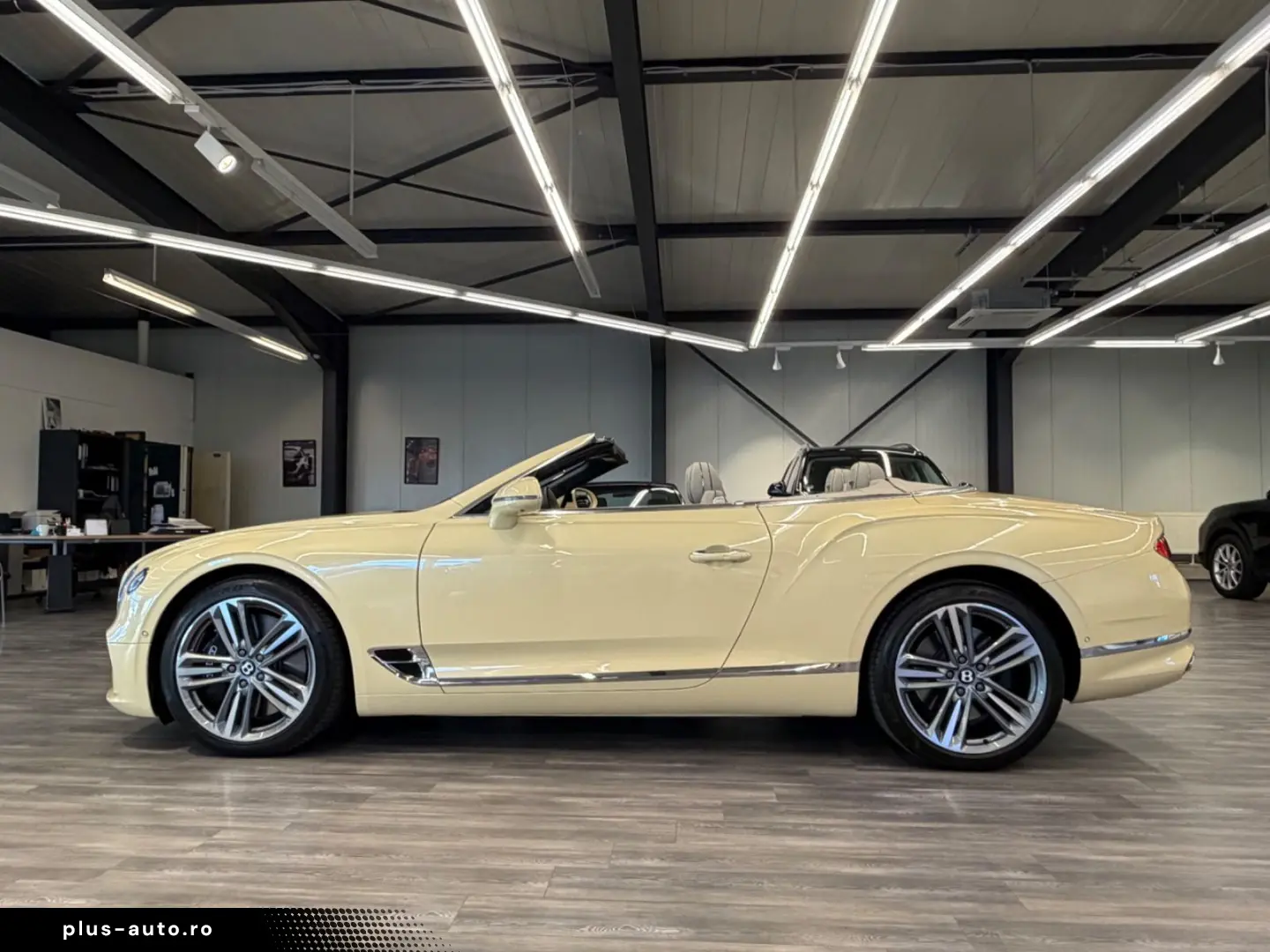 BENTLEY Continental GTC Rot. Display Naim Nachtsicht HUD