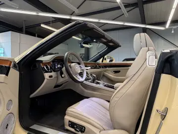 BENTLEY Continental GTC Rot. Display Naim Nachtsicht HUD