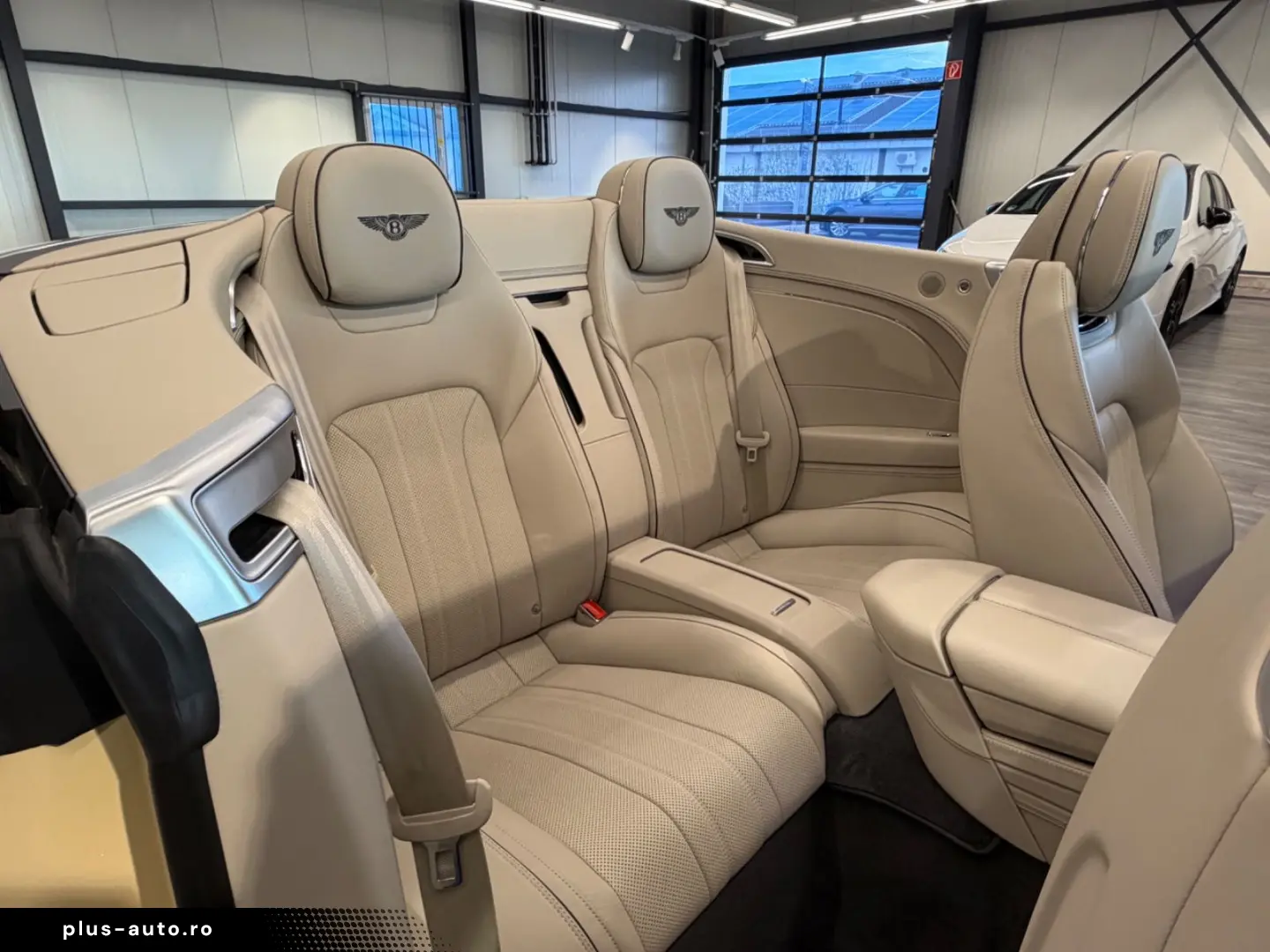 BENTLEY Continental GTC Rot. Display Naim Nachtsicht HUD