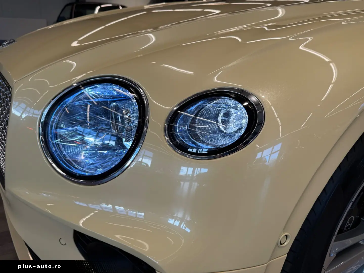 BENTLEY Continental GTC Rot. Display Naim Nachtsicht HUD