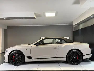 BENTLEY Continental GTC S V8 Mulliner Carbon B&O