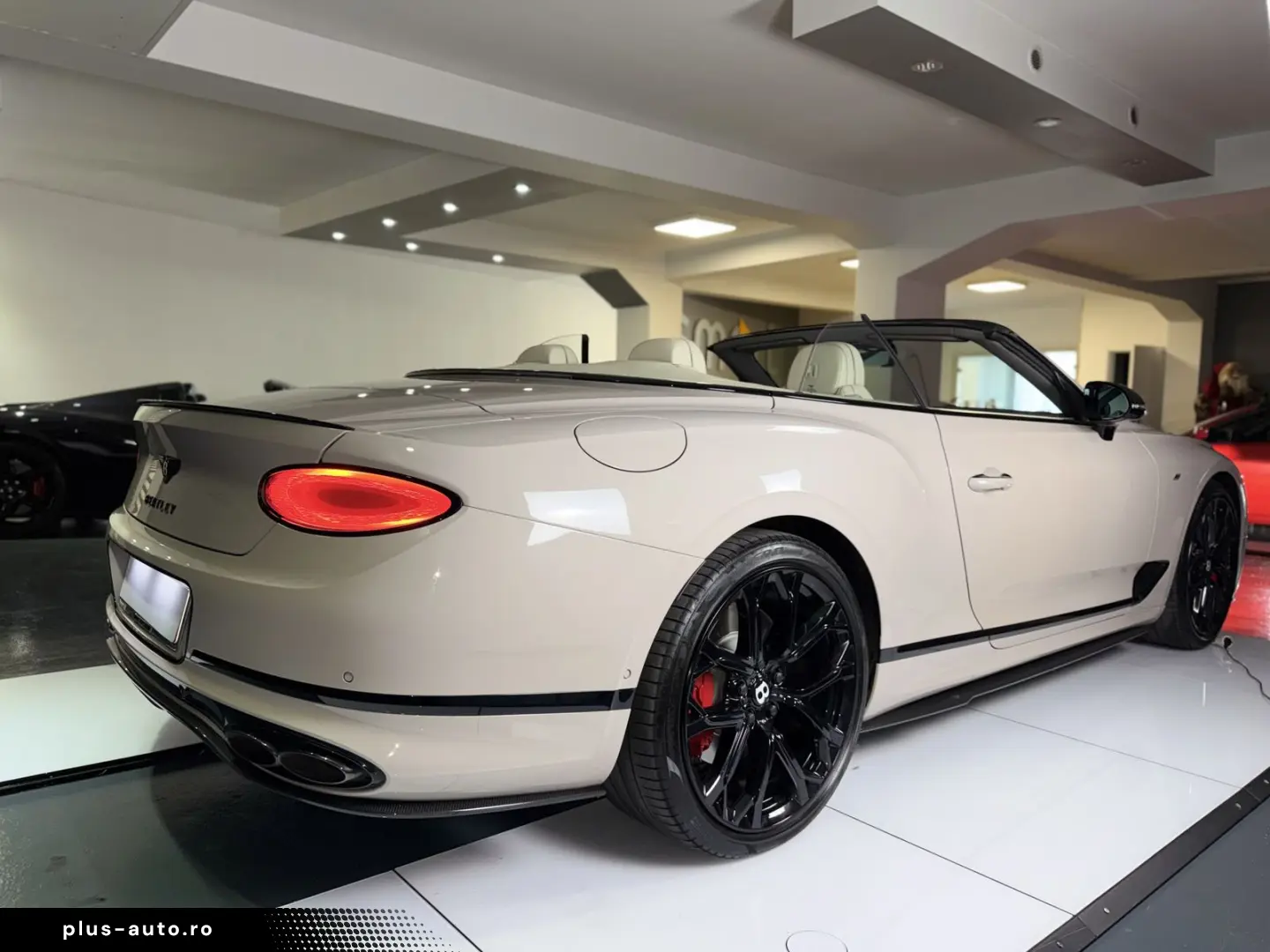 BENTLEY Continental GTC S V8 Mulliner Carbon B&O