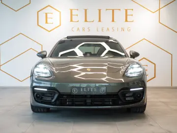 Porsche Panamera 4 Platinum Edition