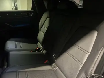 Porsche Cayenne Turbo E-Hybrid Coupe mit GT-Paket