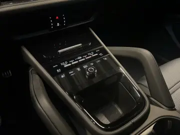 Porsche Cayenne Turbo E-Hybrid Coupe mit GT-Paket