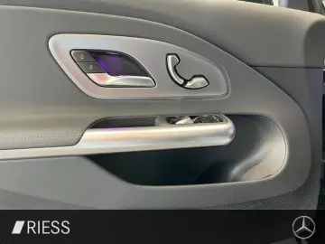 Mercedes-Benz CLA 200 EQ PROGRESSIVE SUPERSCREEN
