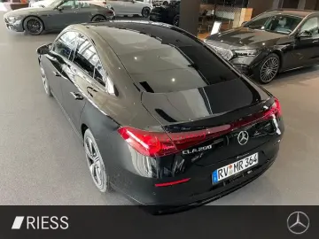 Mercedes-Benz CLA 200 EQ PROGRESSIVE SUPERSCREEN