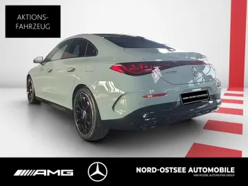 Mercedes-Benz CLA 200 AMG Night Superscreen Panorama