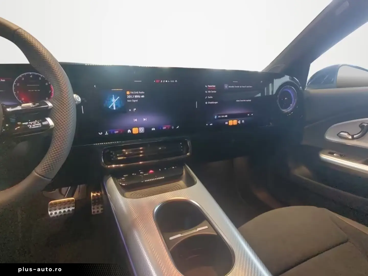 Mercedes-Benz CLA 200 AMG Night Superscreen Panorama