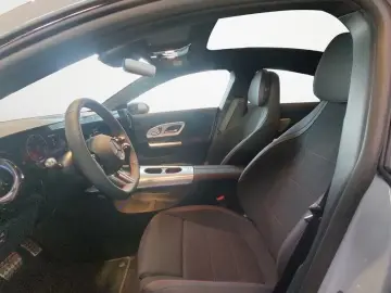 Mercedes-Benz CLA 200 AMG Night Superscreen Panorama