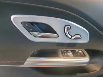 Mercedes-Benz CLA 200 AMG Night Superscreen Panorama