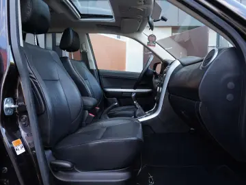 Suzuki Grand Vitara 2014 4x4 4x2   Lock 1.9Diesel 130cp