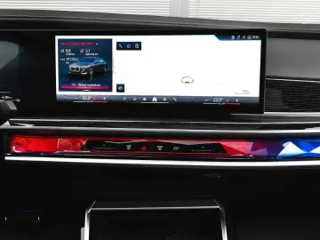 BMW 750e xDrive M Sport