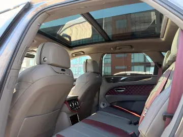 BENTLEY Bentayga 4.0 V8 S 4WD Autom.