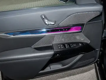 BMW 740d xDrive M Sport TV