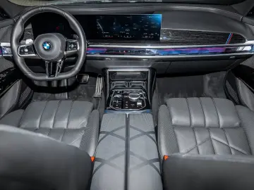 BMW 740d xDrive M Sport TV