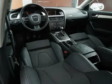Audi A5 3xS-Line 2011 2.0Diesel 170cp Euro 5 Manual