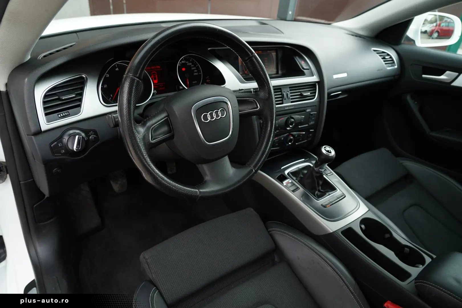Audi A5 3xS-Line 2011 2.0Diesel 170cp Euro 5 Manual