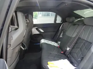 BMW 740d xDrive Limousine M Sportpaket