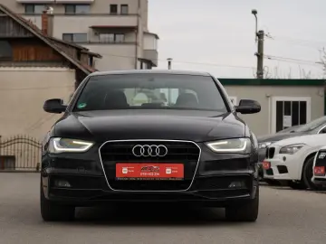 Audi A4 3xS-line Limuzina 2.0Diesel 177cp Euro 5 2013