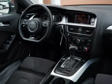 Audi A4 3xS-line Limuzina 2.0Diesel 177cp Euro 5 2013