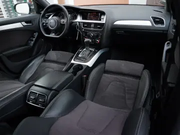 Audi A4 3xS-line Limuzina 2.0Diesel 177cp Euro 5 2013