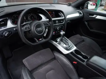 Audi A4 3xS-line Limuzina 2.0Diesel 177cp Euro 5 2013