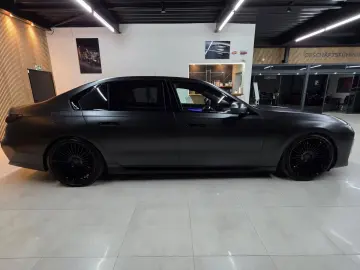 BMW 740 d xDrive M Sport