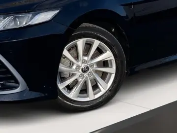 Toyota Camry Hybrid Business Edition