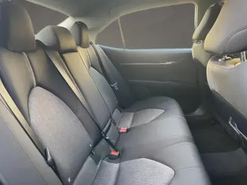 Toyota Camry Hybrid Business Edition