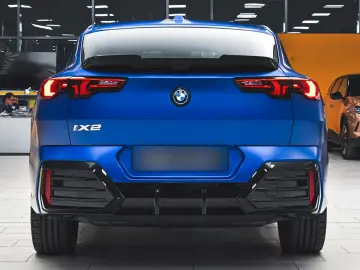 BMW iX2 xDrive30 M Sport