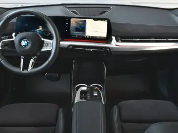 BMW iX2 xDrive30 M Sport