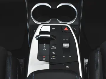 BMW iX2 xDrive30 M Sport