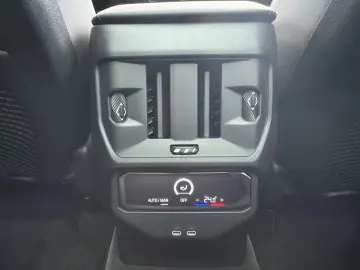 BMW X3 M50 xDrive M Sport Pro DA-Pro PANO ab1 99%