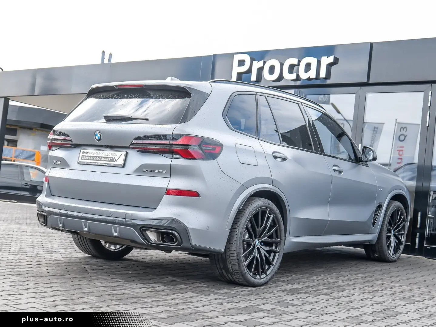 BMW X5 xDrive40d M SPORT PRO AHK PANO HuD DA PROF 36
