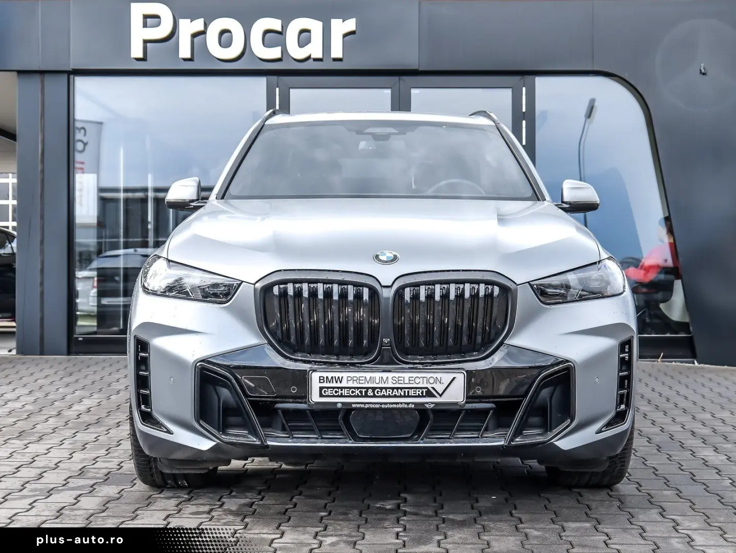 BMW X5 xDrive40d M SPORT PRO AHK PANO HuD DA PROF 36