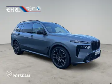 BMW X7 M60i XDRIVE M Sportpaket   AHK 360  STANDHZ