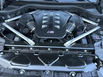 BMW X7 M60i XDRIVE M Sportpaket   AHK 360  STANDHZ