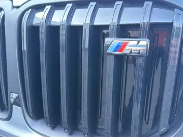BMW X7 M60i XDRIVE M Sportpaket   AHK 360  STANDHZ