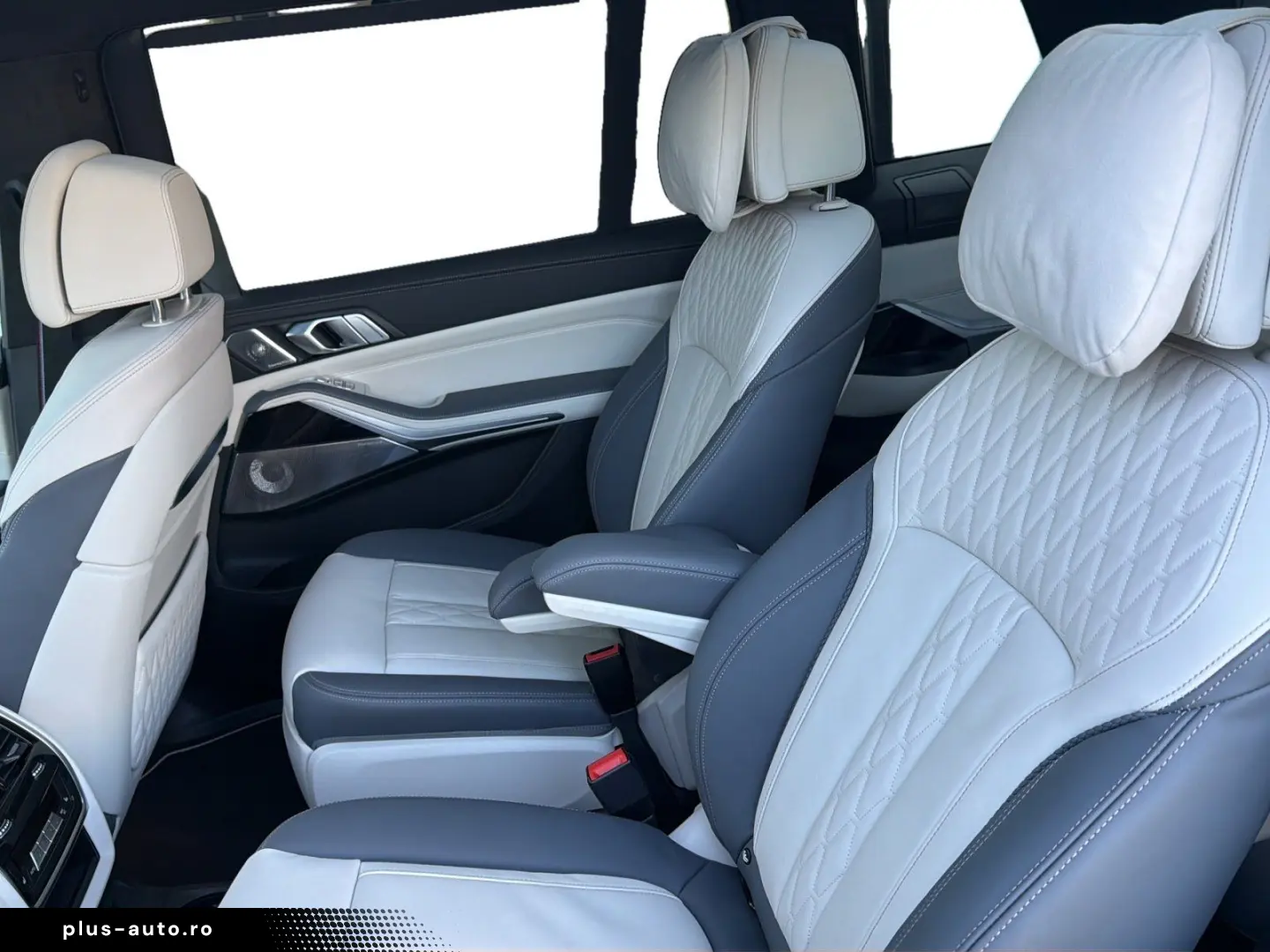 BMW X7 M60i XDRIVE M Sportpaket   AHK 360  STANDHZ