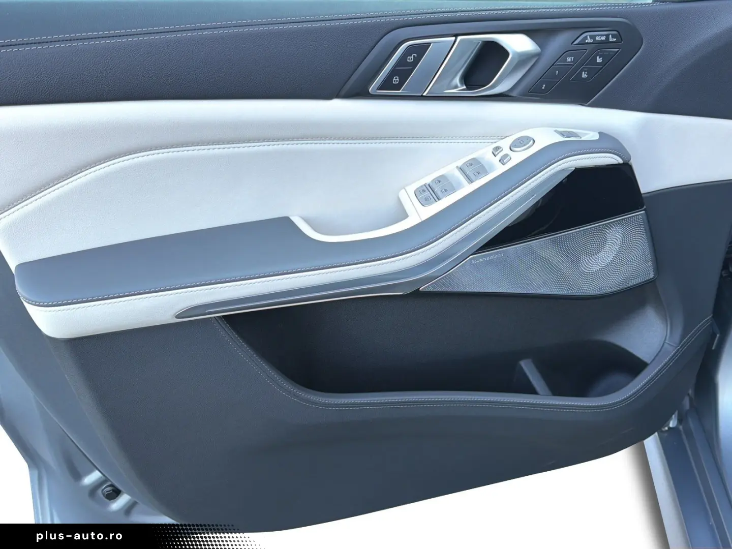 BMW X7 M60i XDRIVE M Sportpaket   AHK 360  STANDHZ