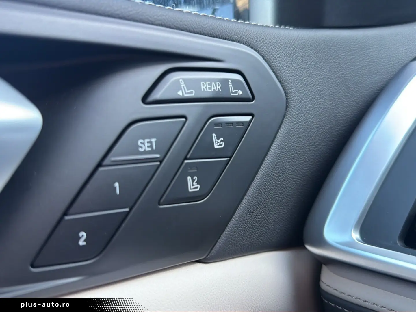 BMW X7 M60i XDRIVE M Sportpaket   AHK 360  STANDHZ