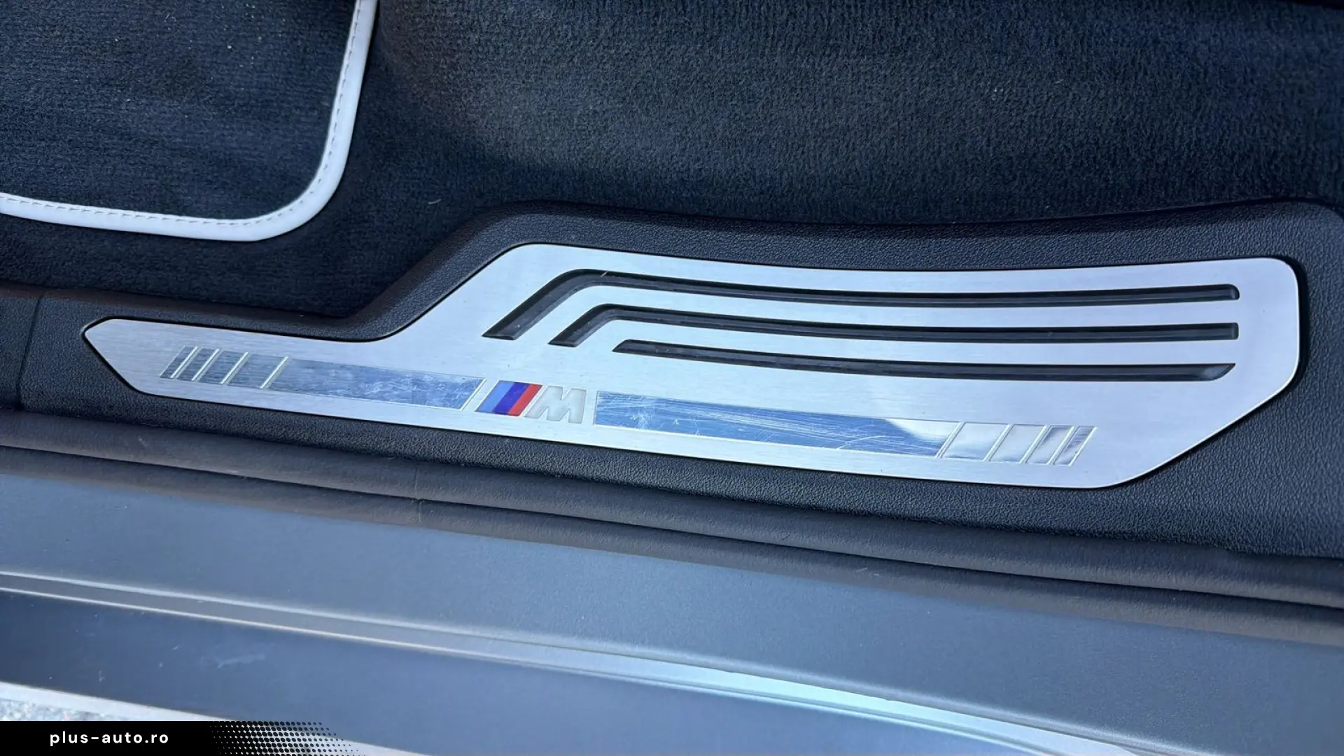BMW X7 M60i XDRIVE M Sportpaket   AHK 360  STANDHZ