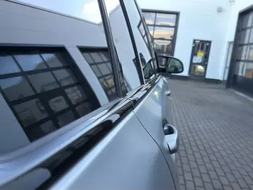 BMW X7 M60i XDRIVE M Sportpaket   AHK 360  STANDHZ
