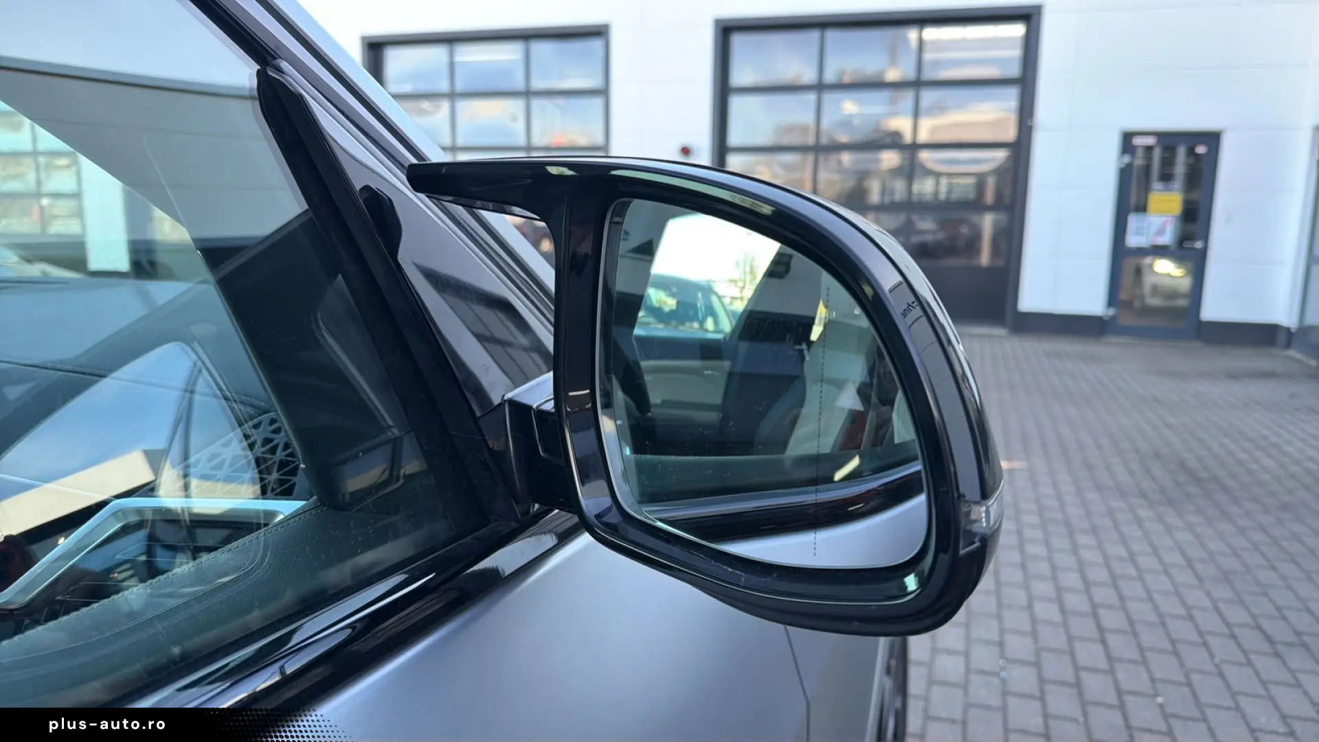BMW X7 M60i XDRIVE M Sportpaket   AHK 360  STANDHZ